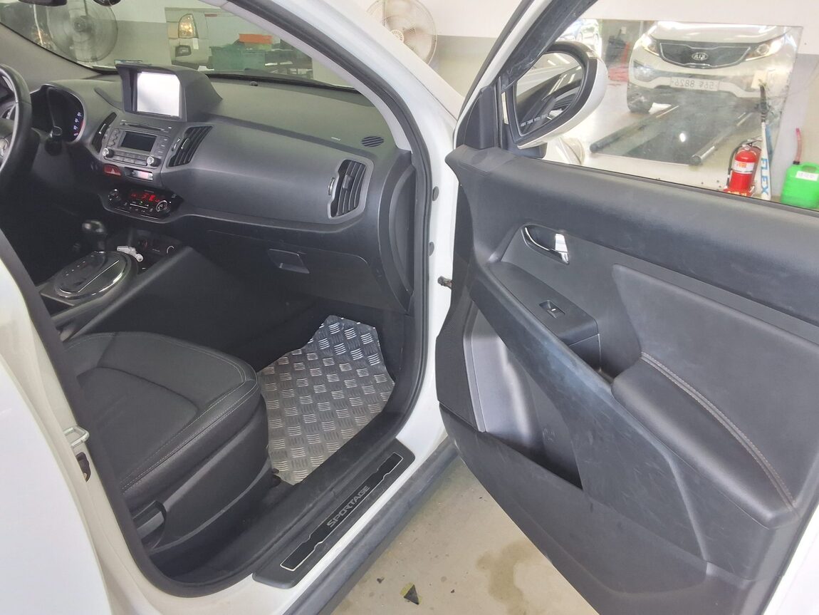KIA SPORTAGE R DIESEL R2.0 2WD TLX PREMIUM 2011 - zdjęcie 14