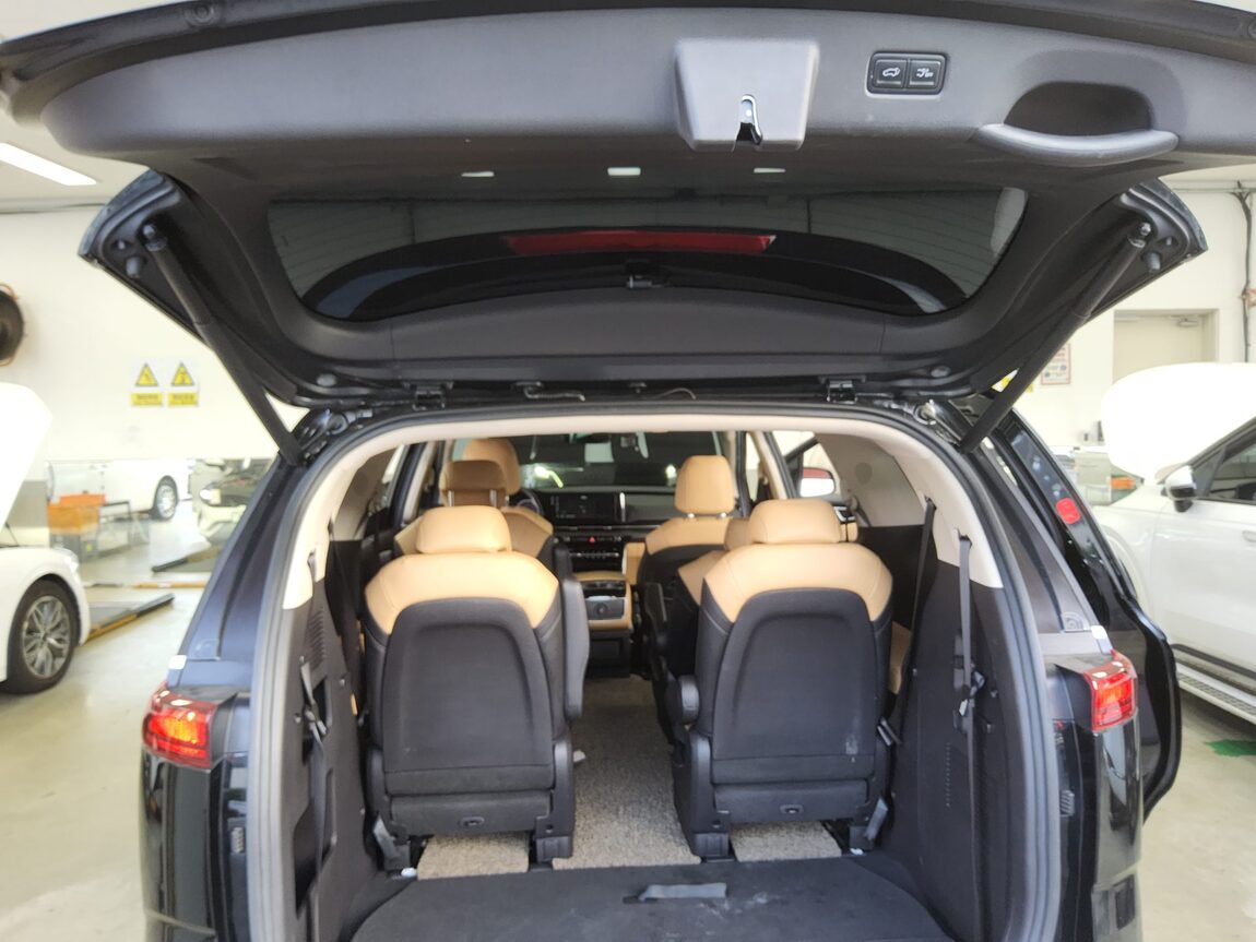 KIA NEW CARNIVAL (KA4) 9-SEATER DIESEL NOBLESSE 2021 - zdjęcie 14