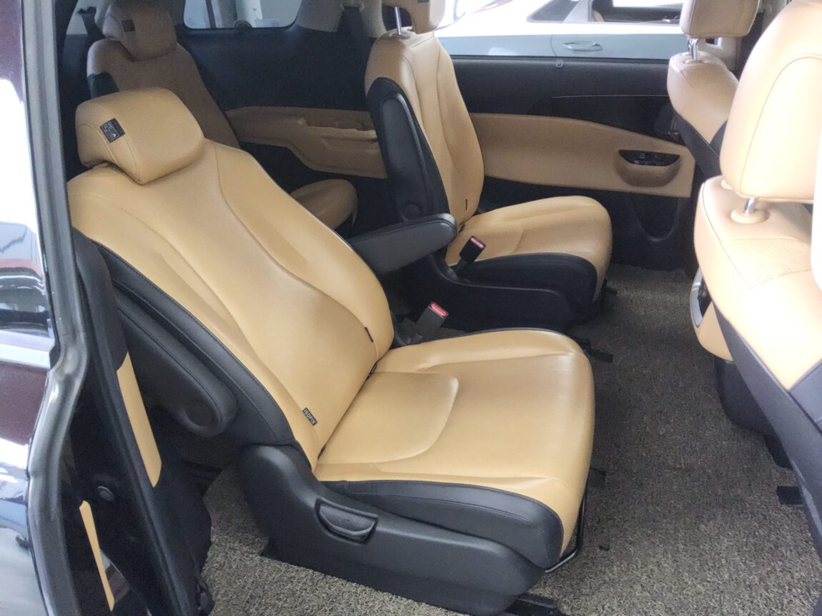 KIA NEW CARNIVAL (KA4) 9-SEATER DIESEL NOBLESSE 2021 - zdjęcie 12