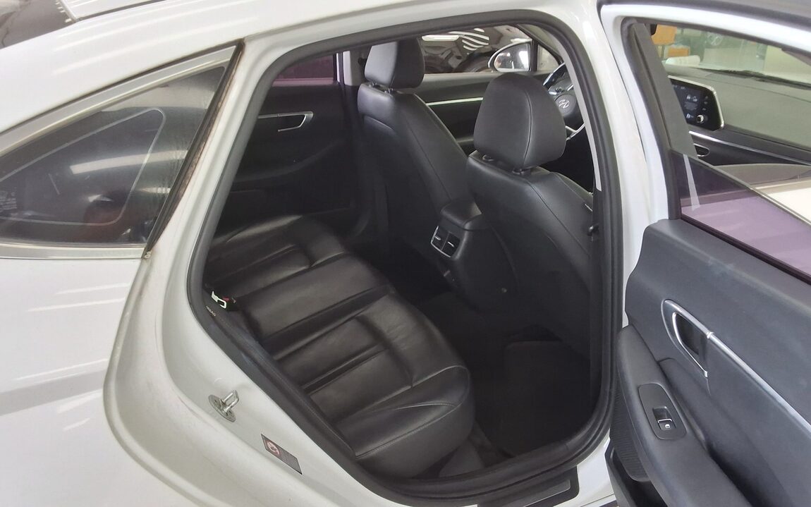 HYUNDAI SONATA (DN8) G2.0 PREMIUM 2020 - zdjęcie 13