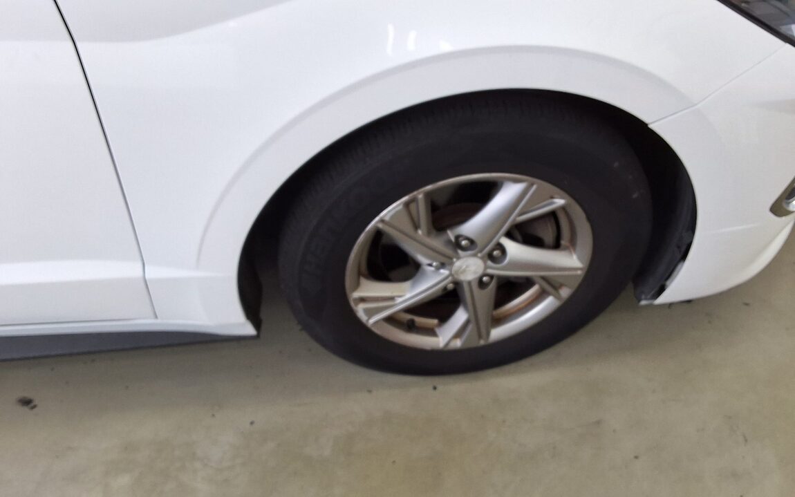 HYUNDAI SONATA (DN8) G2.0 PREMIUM 2020 - zdjęcie 24