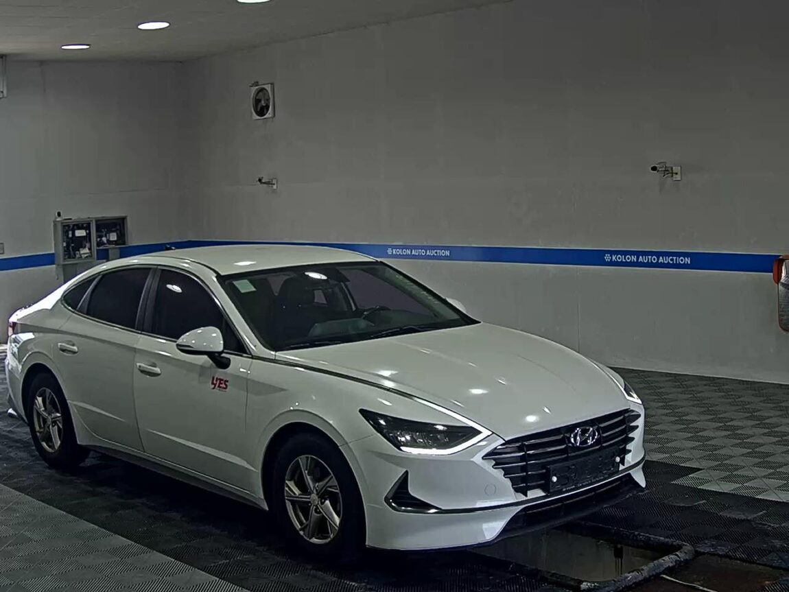 HYUNDAI SONATA (DN8) G2.0 PREMIUM 2020 - zdjęcie 3
