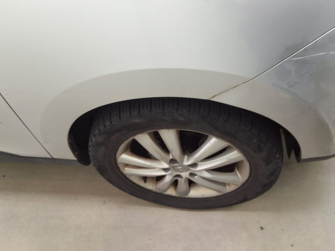 HYUNDAI TUCSON ix DIESEL R20 2WD LX20 LUXURY 2011 - zdjęcie 21