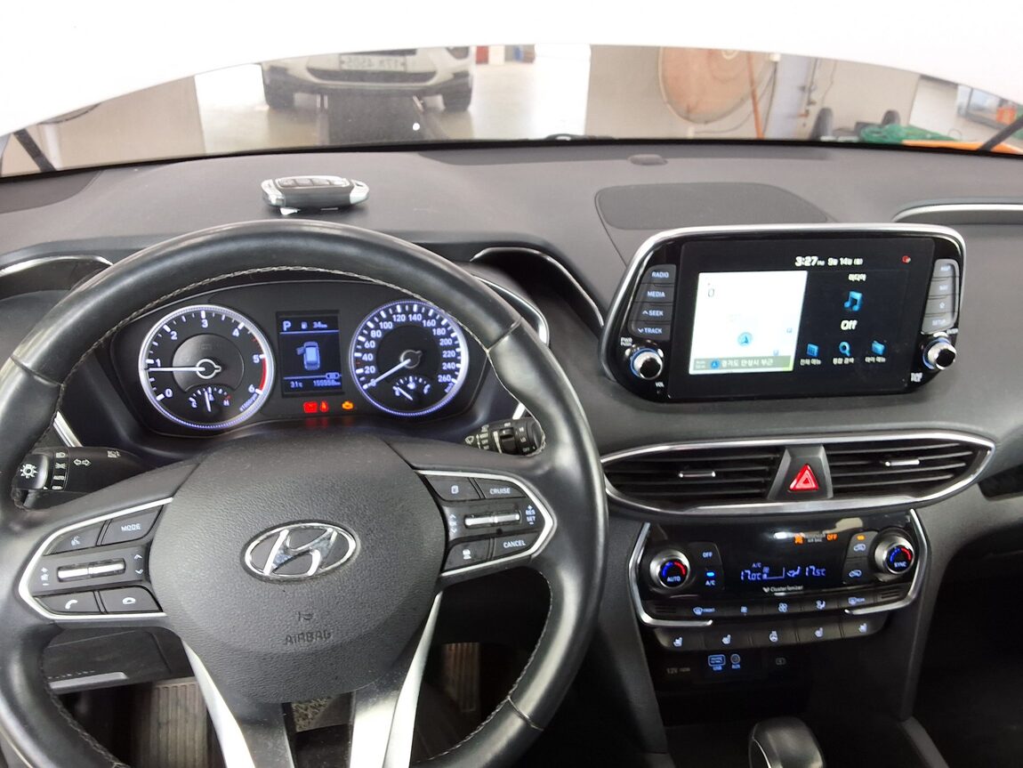 HYUNDAI SANTA FE (TM) R2.0 2WD EXCLUSIVE 2019 - zdjęcie 18