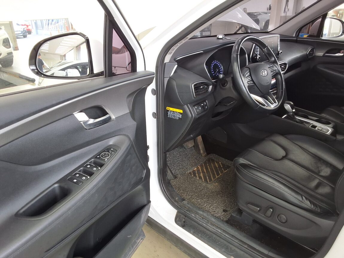 HYUNDAI SANTA FE (TM) R2.0 2WD EXCLUSIVE 2019 - zdjęcie 11