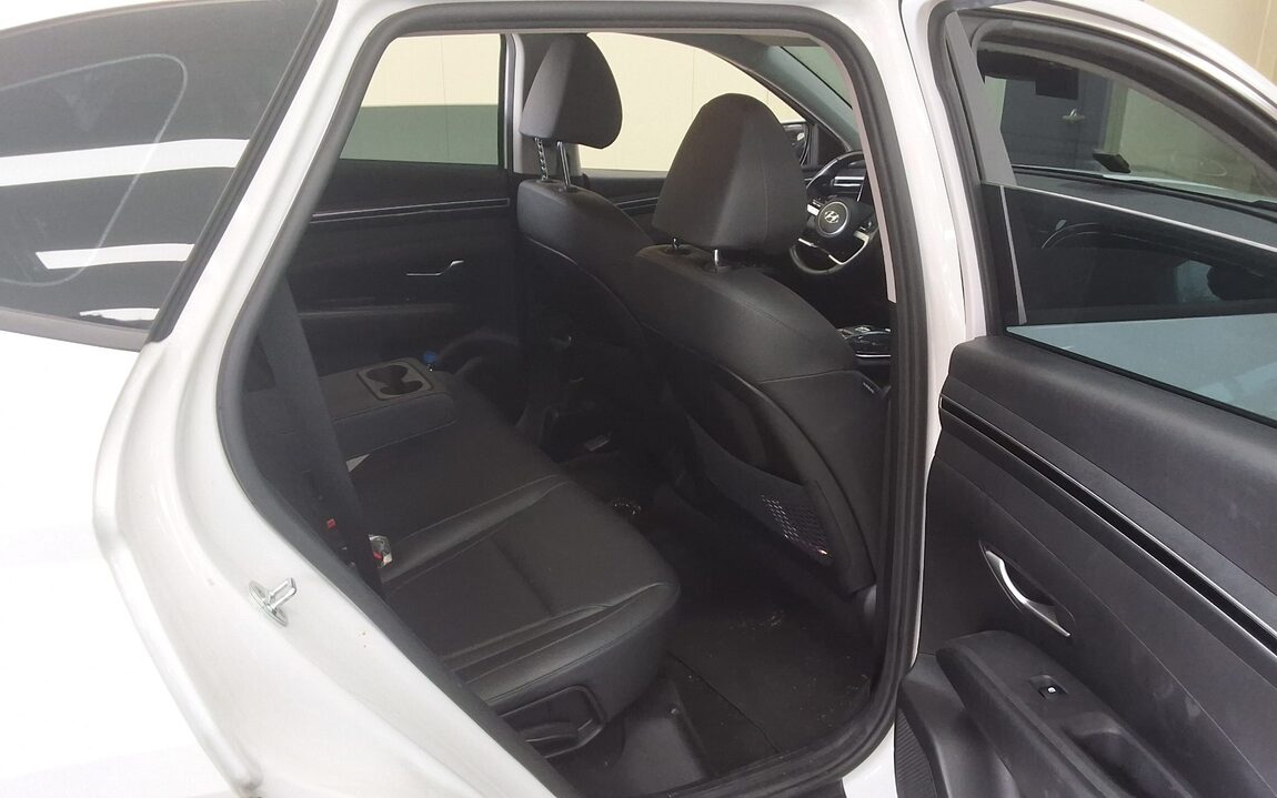 HYUNDAI THE ALL NEW TUCSON 2.0 DIESEL 2WD MODERN 2022 - zdjęcie 13