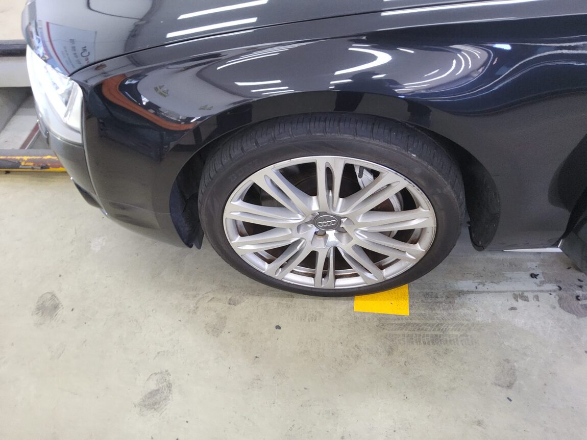 AUDI A8 (3RD GEN) 4.2 TDI QUATTRO LWB 5 SEAT 2014 - zdjęcie 23
