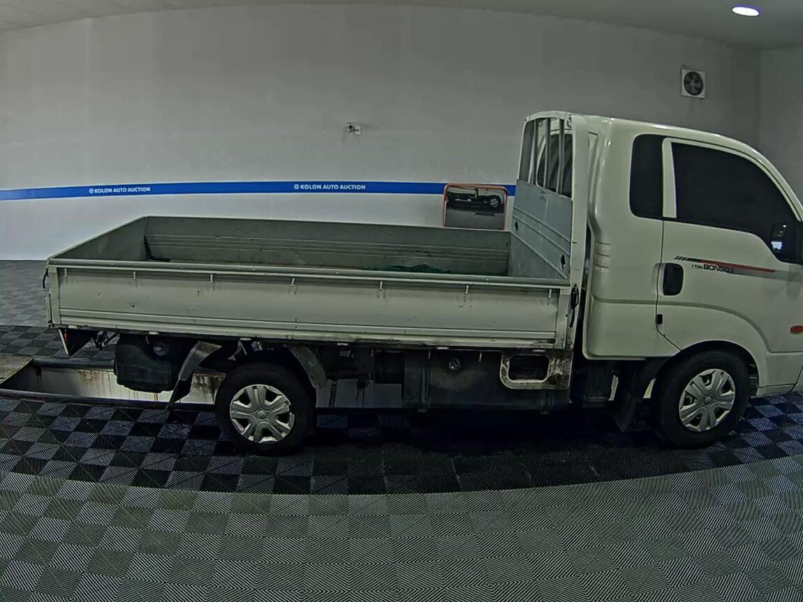 KIA THE NEW BONGO III CARGO 1 TON KING CAB EXTRA LONG WHEELBASE L LITE 2020 - zdjęcie 4
