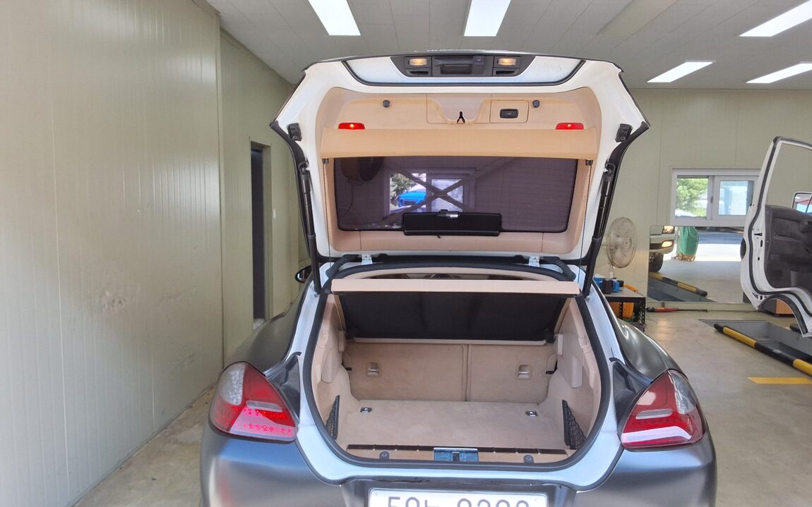 PORSCHE PANAMERA 4.8 4S 2011 - zdjęcie 15