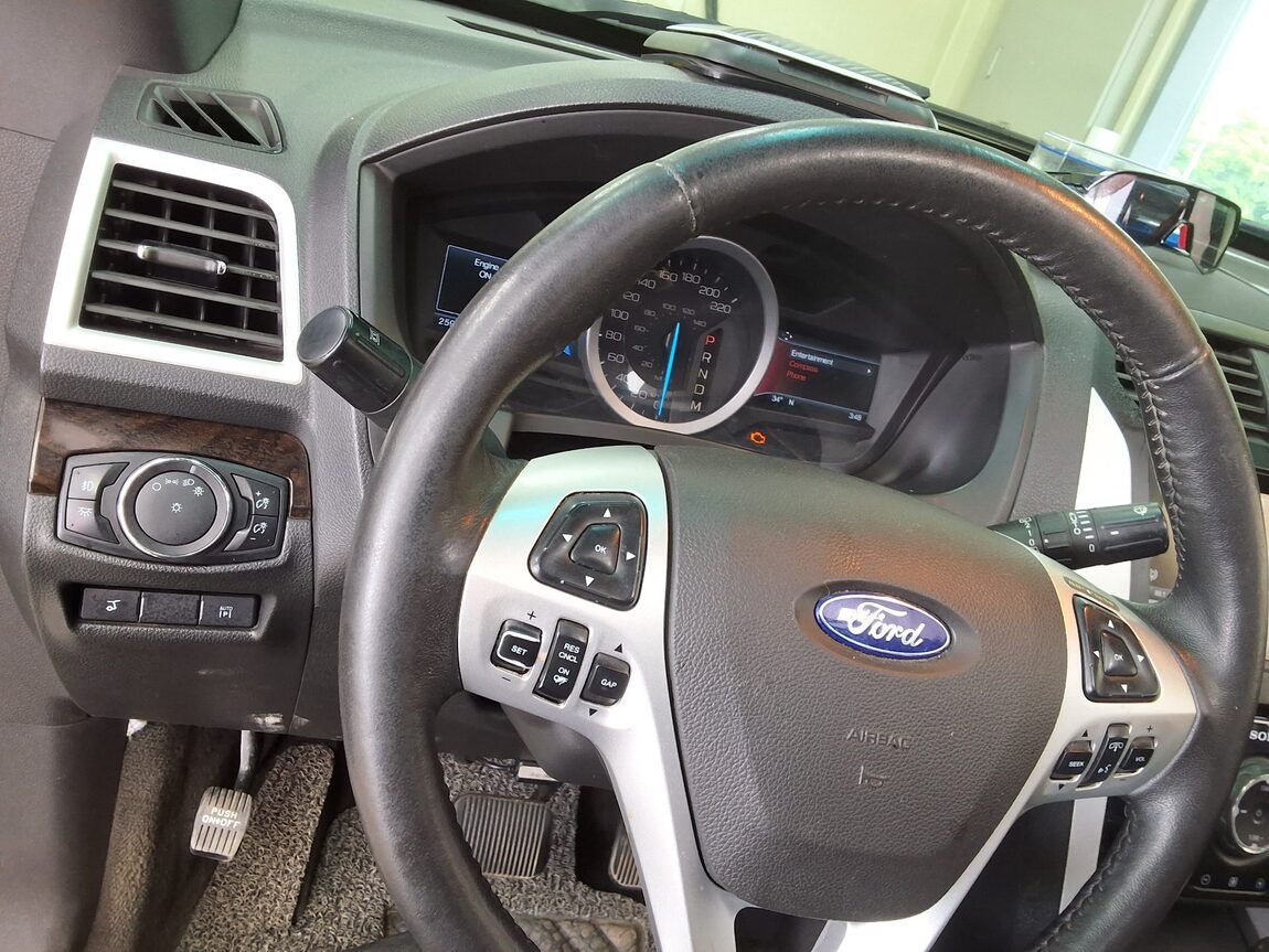 FORD EXPLORER (5TH GEN) 3.5 V6 4WD LIMITED 2015 - zdjęcie 23
