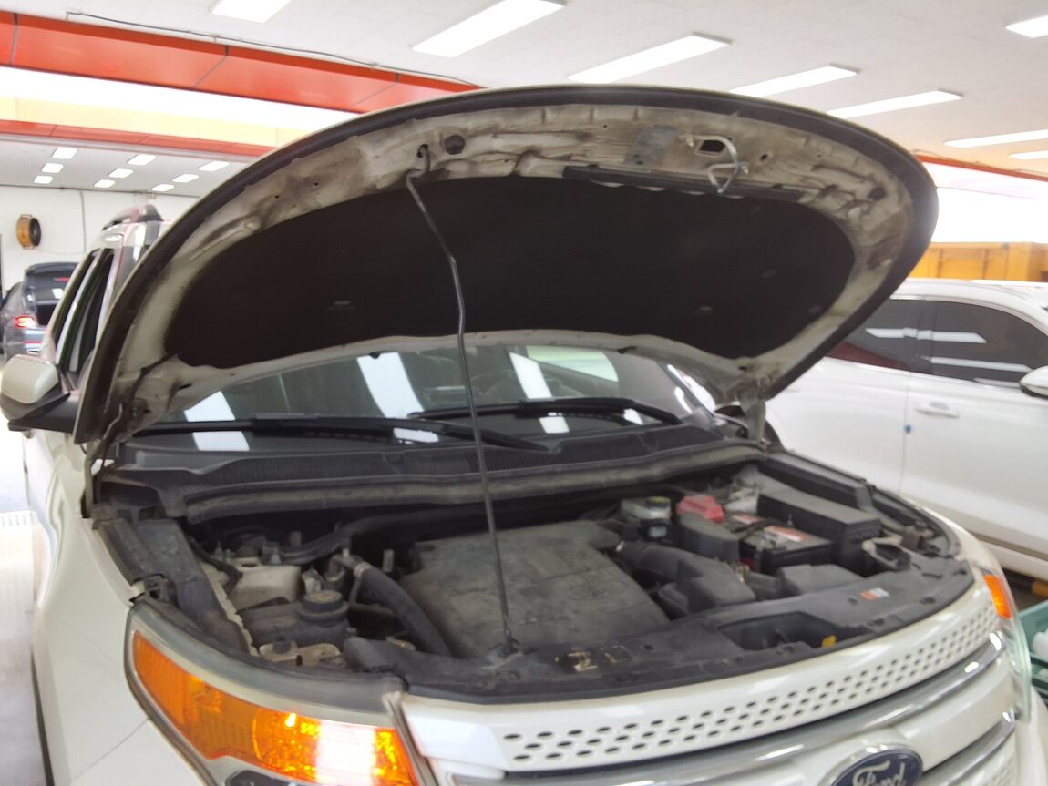 FORD EXPLORER (5TH GEN) 3.5 V6 4WD LIMITED 2015 - zdjęcie 18