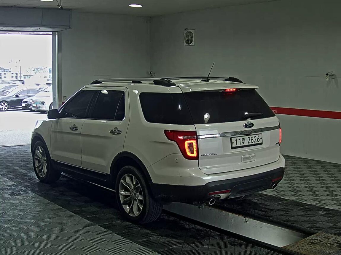 FORD EXPLORER (5TH GEN) 3.5 V6 4WD LIMITED 2015 - zdjęcie 6