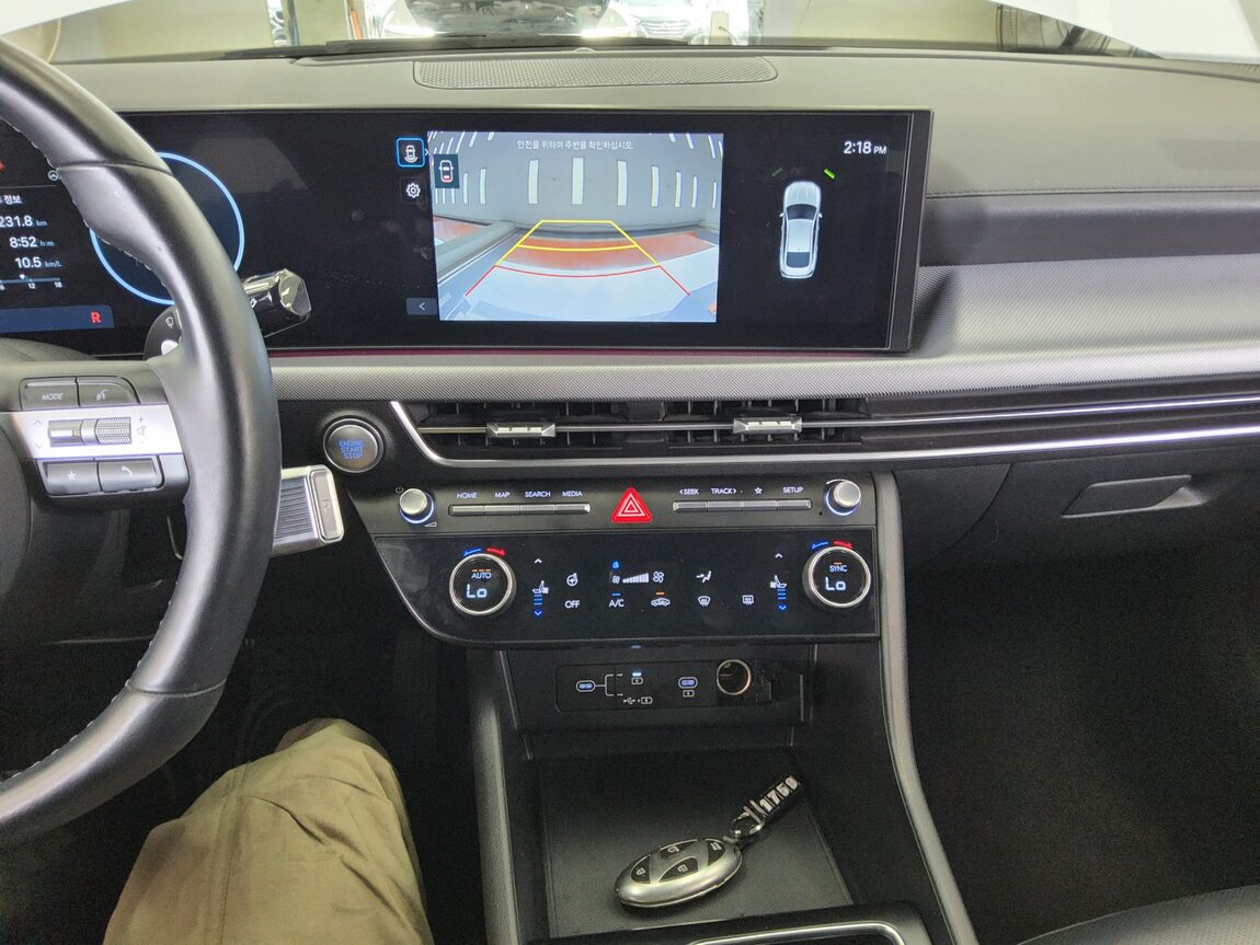 HYUNDAI SONATA THE EDGE GASOLINE 2.0 PREMIUM 2024 - zdjęcie 18