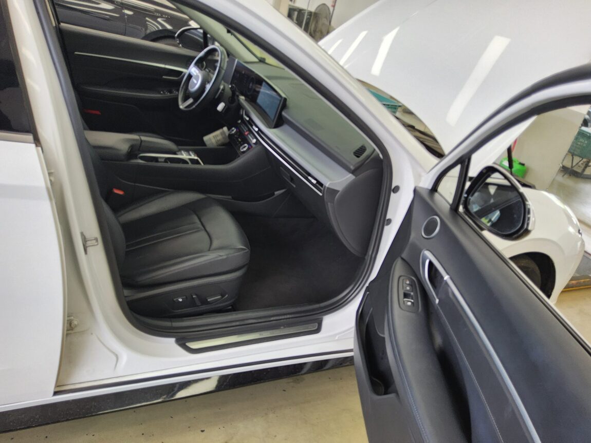 HYUNDAI SONATA THE EDGE GASOLINE 2.0 PREMIUM 2024 - zdjęcie 14