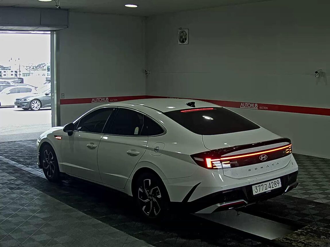 HYUNDAI SONATA THE EDGE GASOLINE 2.0 PREMIUM 2024 - zdjęcie 6