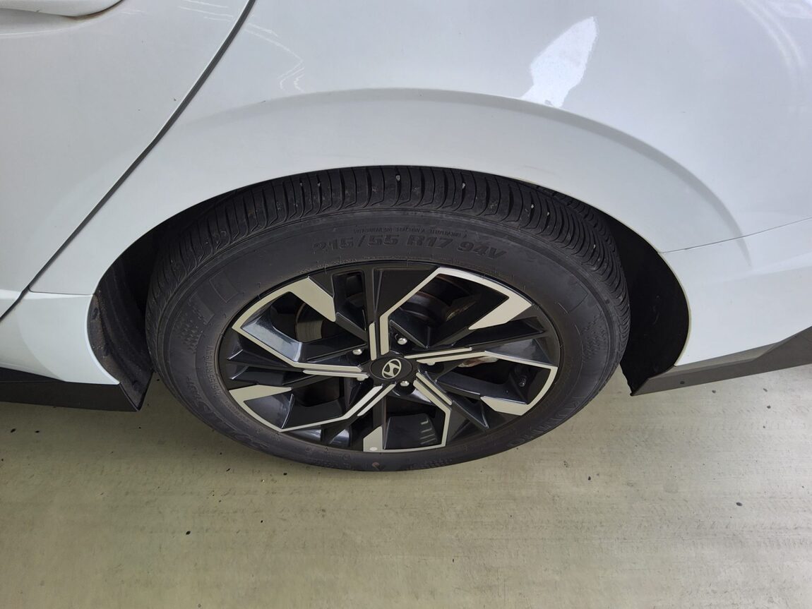 HYUNDAI SONATA THE EDGE GASOLINE 2.0 PREMIUM 2024 - zdjęcie 22