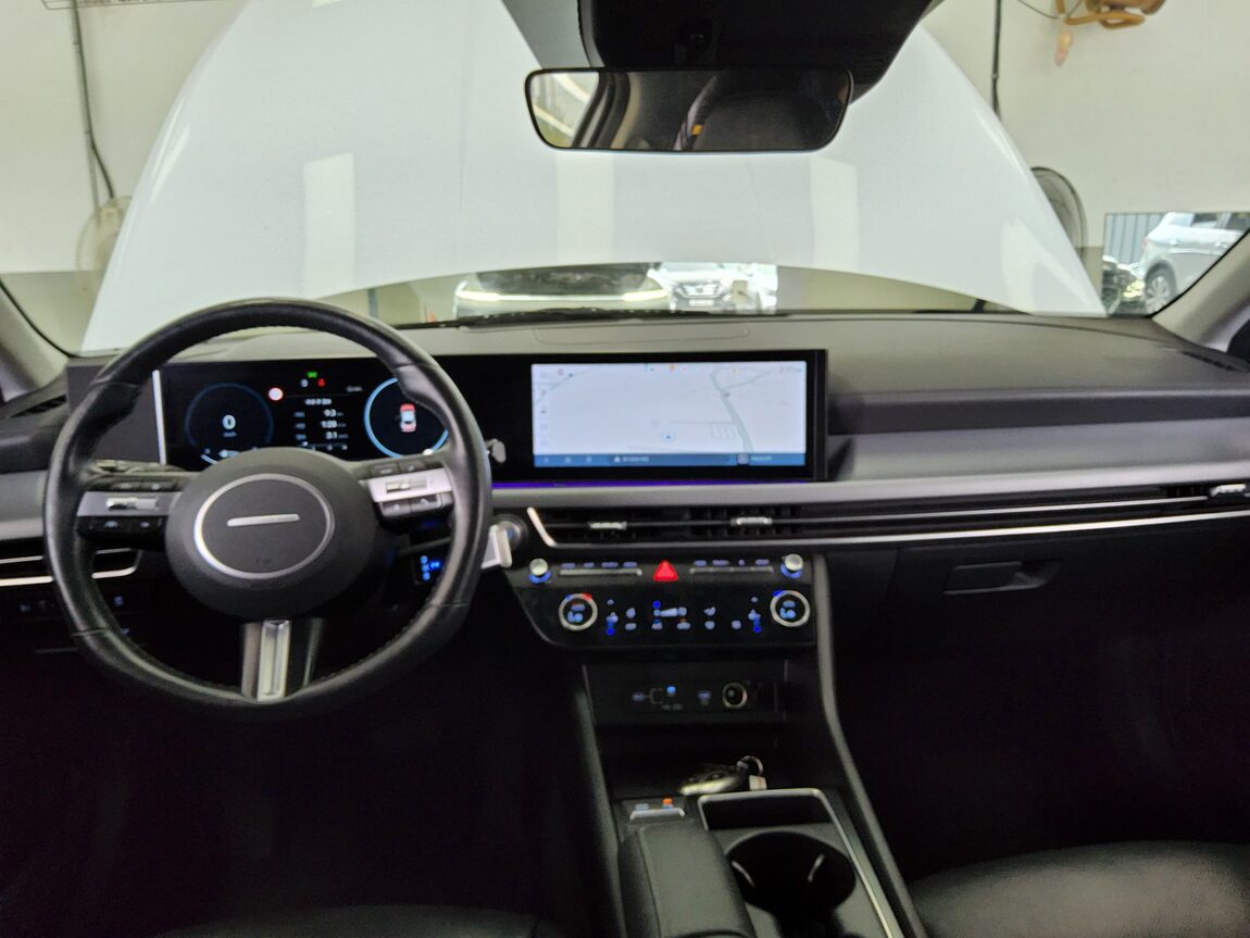HYUNDAI SONATA THE EDGE GASOLINE 2.0 PREMIUM 2024 - zdjęcie 11