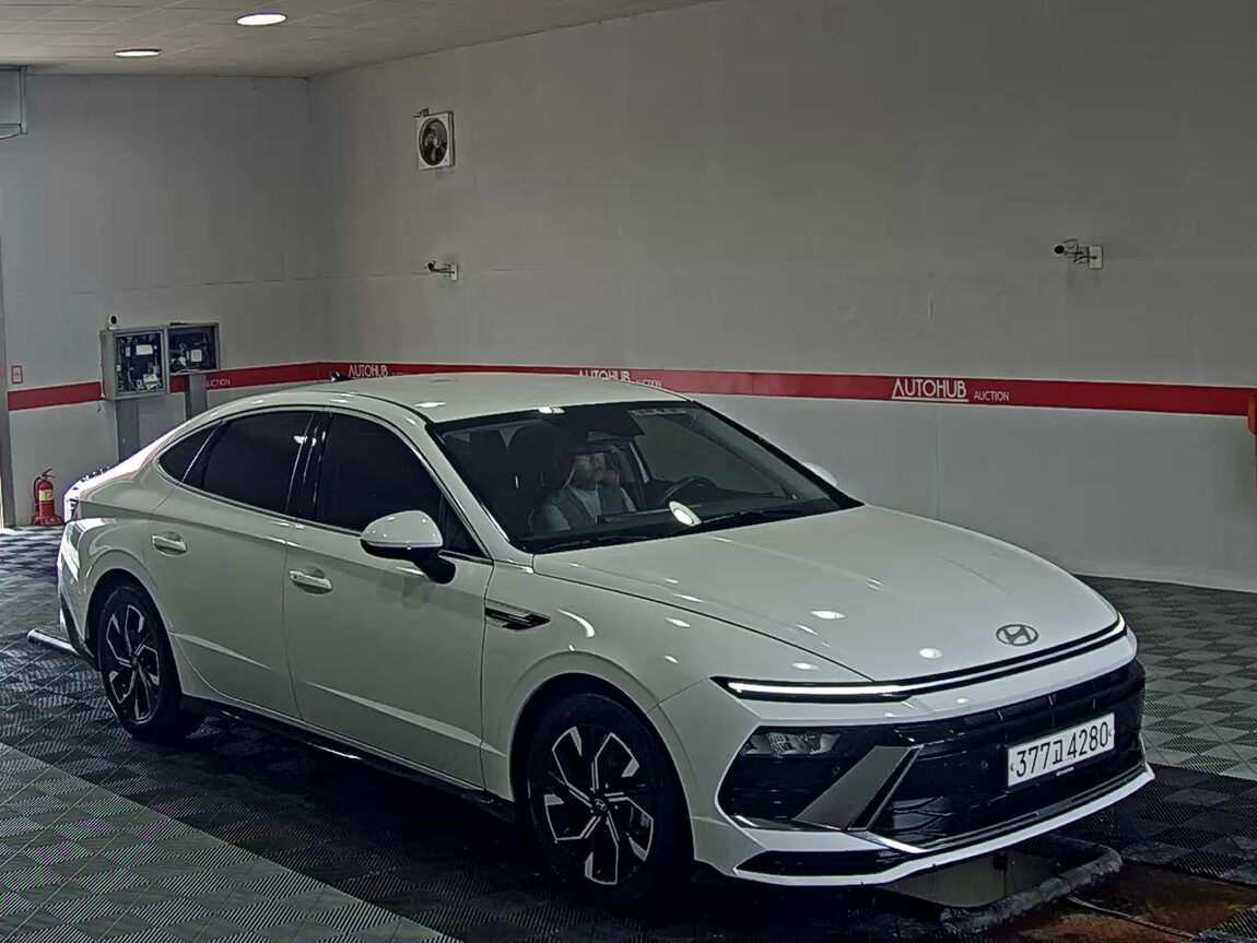 HYUNDAI SONATA THE EDGE GASOLINE 2.0 PREMIUM 2024 - zdjęcie 3