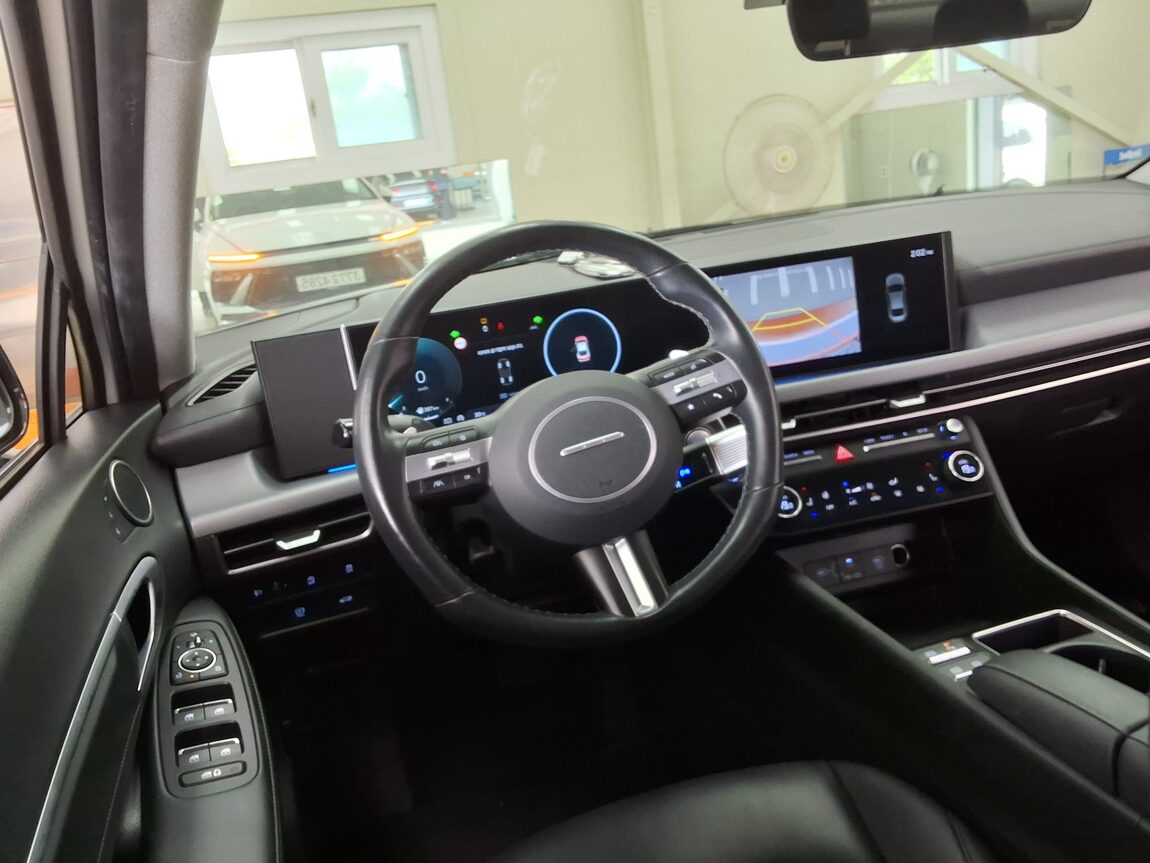 HYUNDAI SONATA THE EDGE GASOLINE 2.0 PREMIUM 2024 - zdjęcie 12