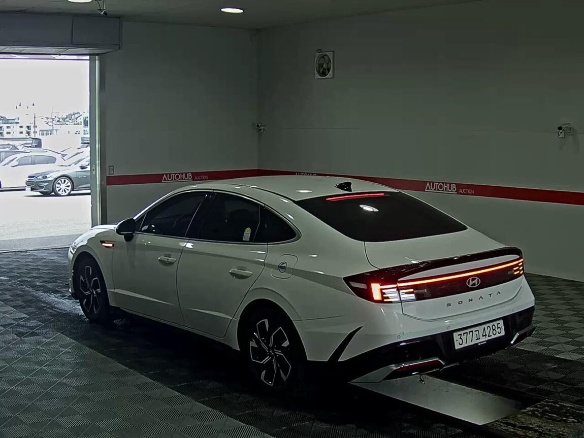 HYUNDAI SONATA THE EDGE GASOLINE 2.0 PREMIUM 2024 - zdjęcie 6