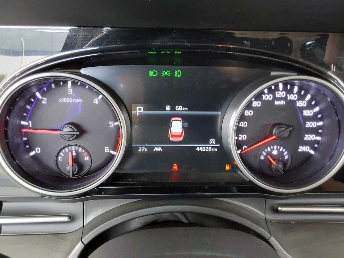 KIA NEW CARNIVAL (KA4) 9-SEATER DIESEL NOBLESSE 2023 - zdjęcie 9