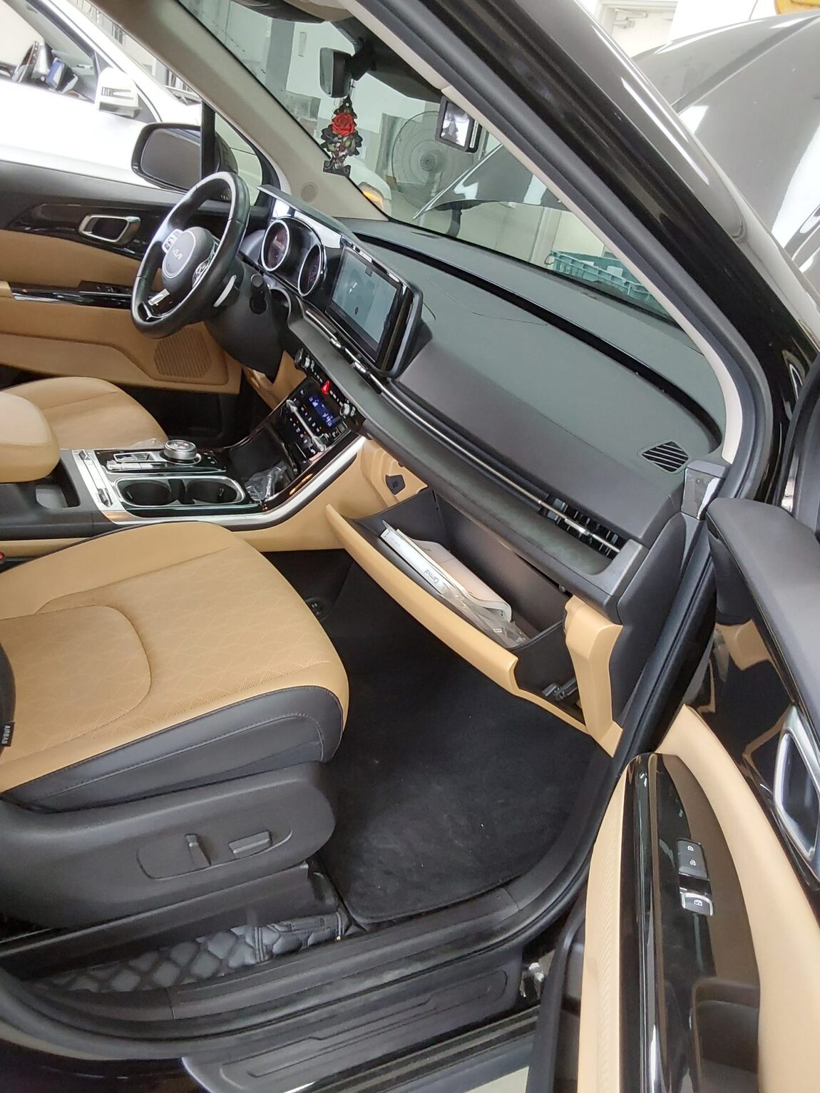 KIA NEW CARNIVAL (KA4) 9-SEATER DIESEL NOBLESSE 2023 - zdjęcie 14