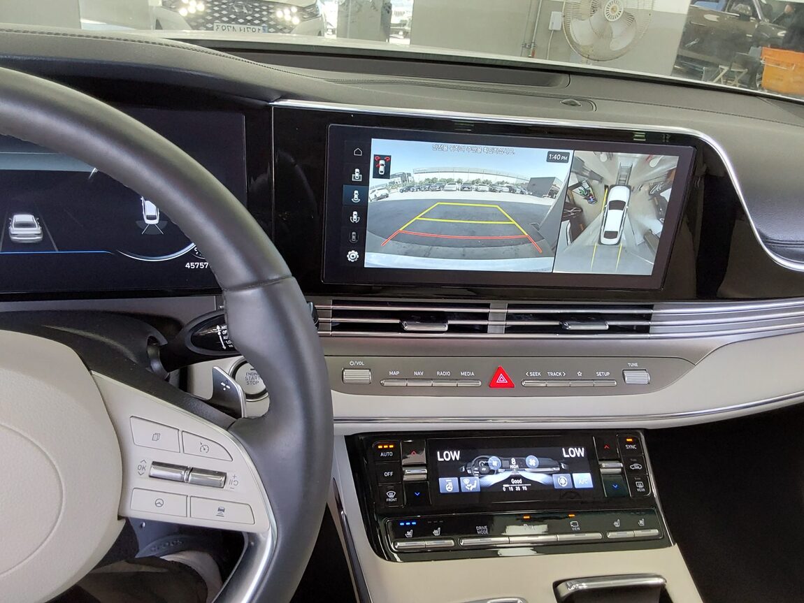 HYUNDAI THE NEW GRANDEUR IG GASOLINE 2.5 LE BLANC 2023 - zdjęcie 17