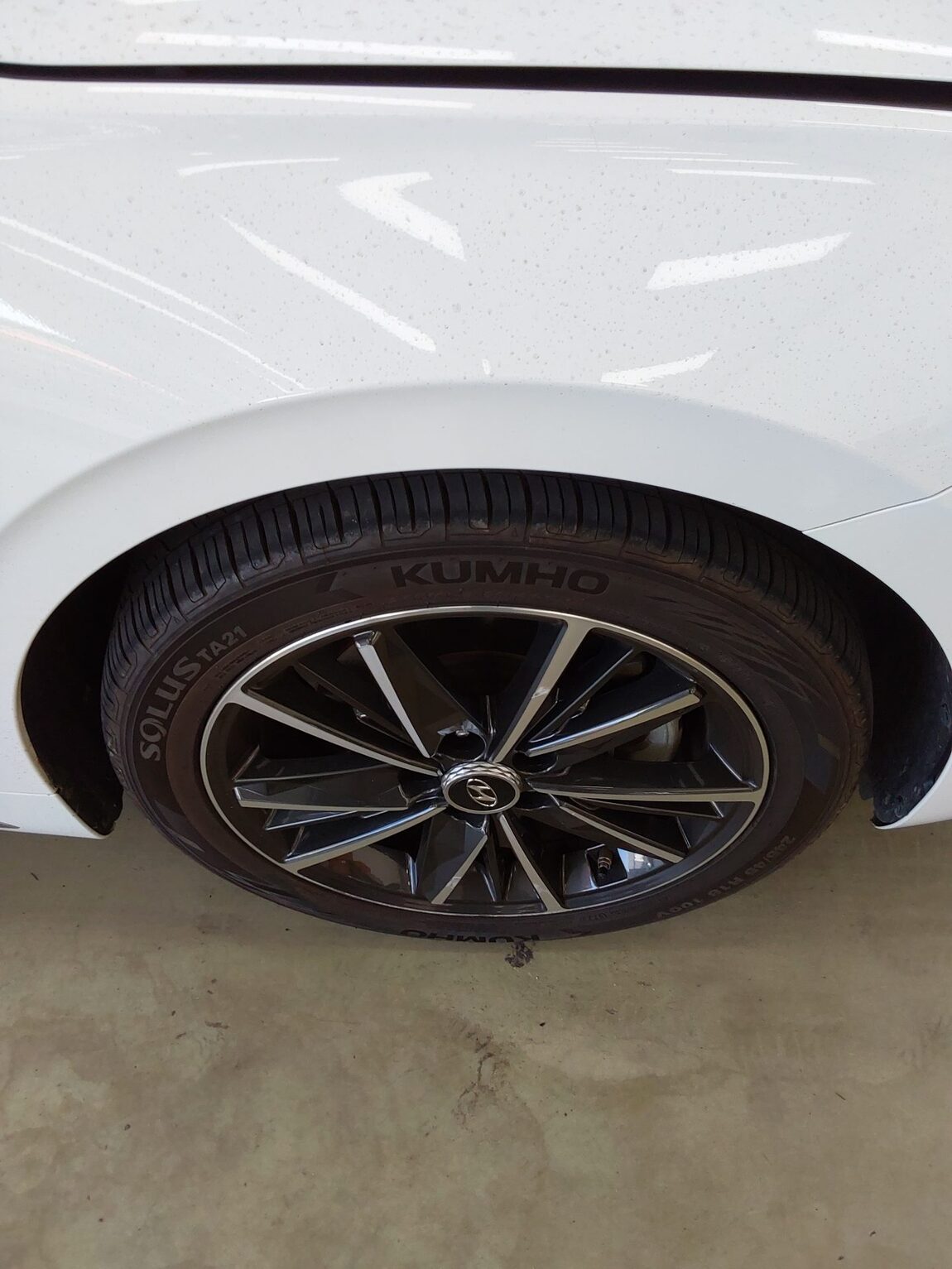HYUNDAI THE NEW GRANDEUR IG GASOLINE 2.5 LE BLANC 2023 - zdjęcie 22