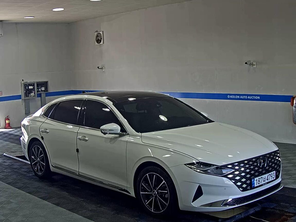 HYUNDAI THE NEW GRANDEUR IG GASOLINE 2.5 LE BLANC 2023 - zdjęcie 3
