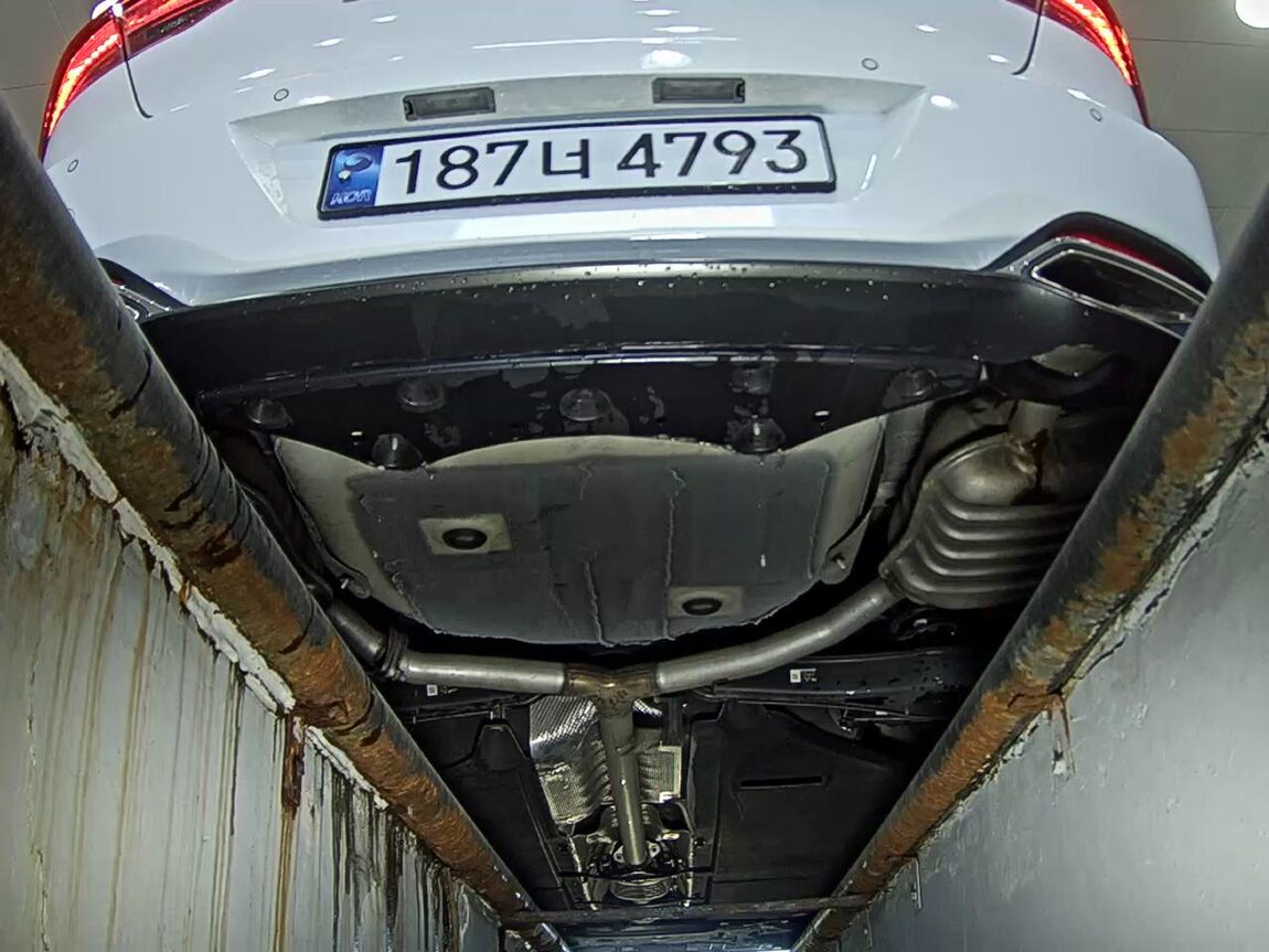 HYUNDAI THE NEW GRANDEUR IG GASOLINE 2.5 LE BLANC 2023 - zdjęcie 8