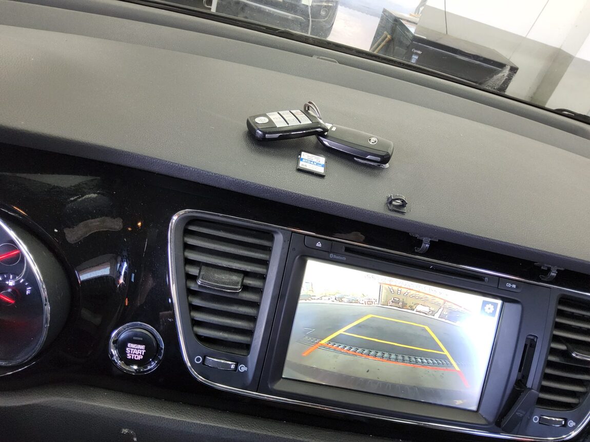 KIA ALL NEW CARNIVAL 9-SEATER DIESEL PRESTIGE 2016 - zdjęcie 18