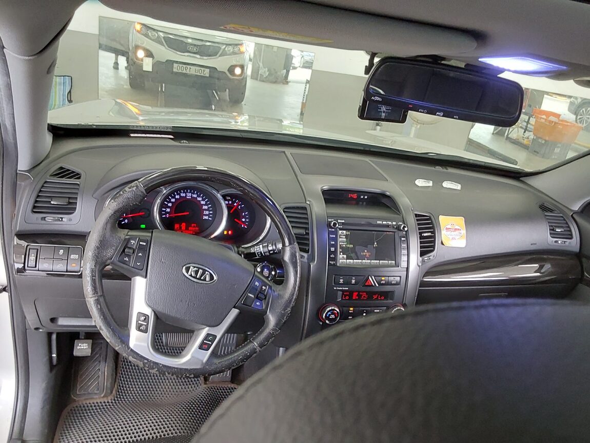 KIA SORENTO R DIESEL 2.0 2WD TLX PREMIUM 2010 - zdjęcie 11