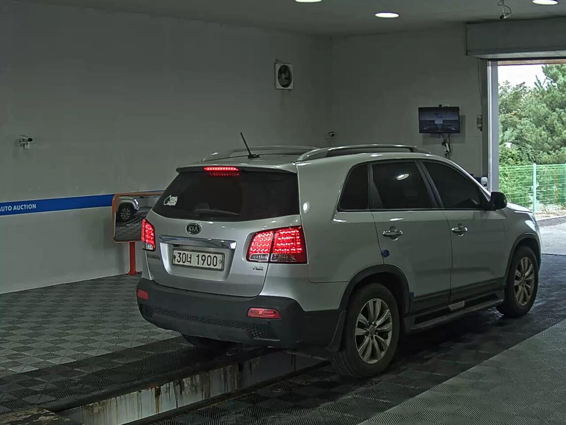 KIA SORENTO R DIESEL 2.0 2WD TLX PREMIUM 2010 - zdjęcie 5