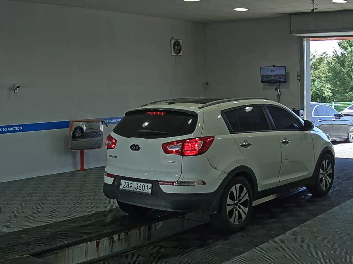 KIA SPORTAGE R DIESEL R2.0 2WD TLX LUXURY MODEL 2012 - zdjęcie 5
