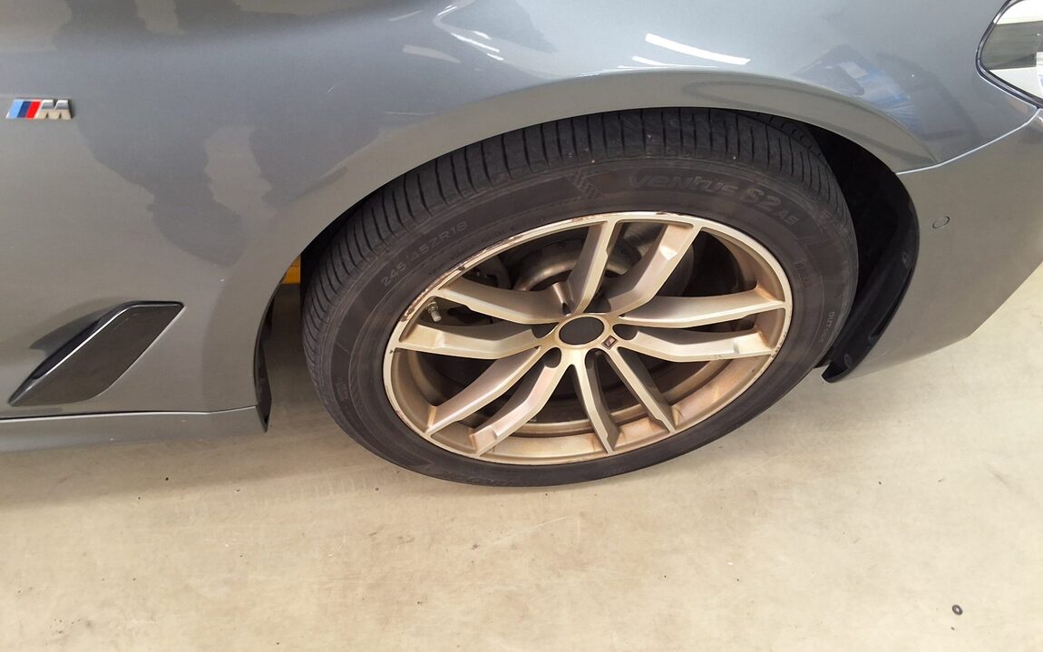 BMW 5 SERIES (7TH GEN) 520d xDRIVE M SPORT PACK PLUS 2017 - zdjęcie 27