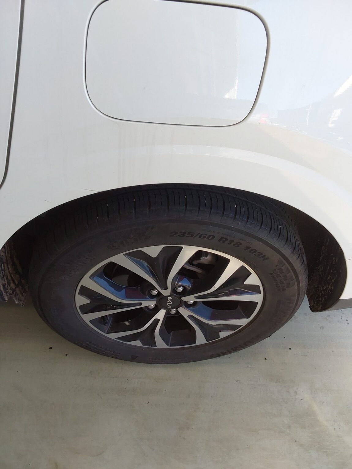 KIA NEW CARNIVAL (KA4) 9-SEATER DIESEL PRESTIGE 2023 - zdjęcie 20