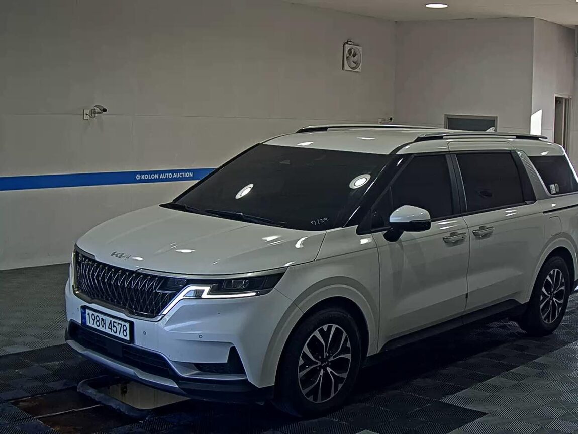KIA NEW CARNIVAL (KA4) 9-SEATER DIESEL PRESTIGE 2023 - zdjęcie 2