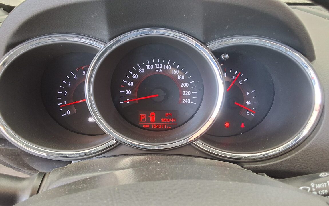 KIA SORENTO R DIESEL 2.0 2WD TLX LUXURY MODEL 2010 - zdjęcie 9