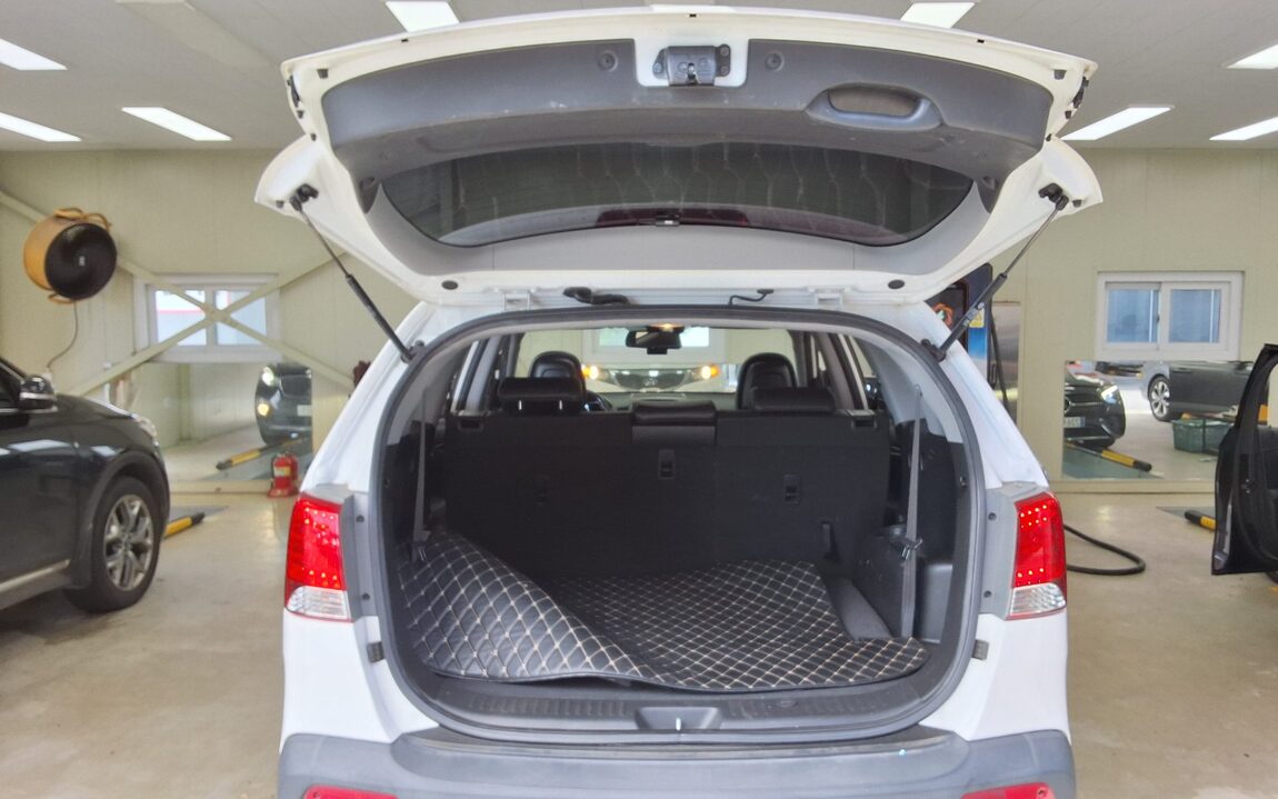 KIA SORENTO R DIESEL 2.0 2WD TLX LUXURY MODEL 2010 - zdjęcie 15