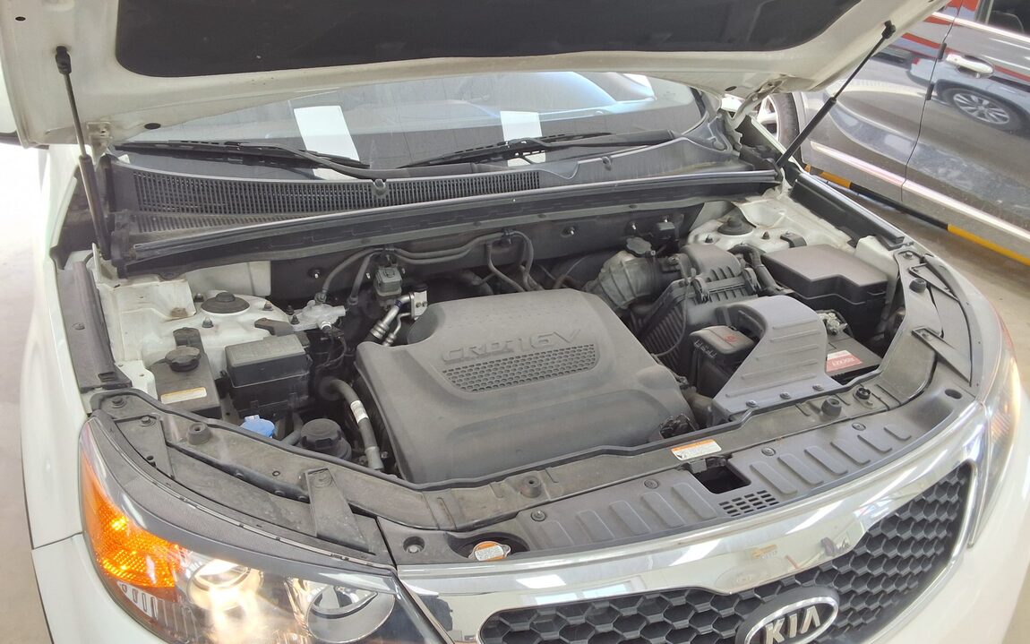 KIA SORENTO R DIESEL 2.0 2WD TLX LUXURY MODEL 2010 - zdjęcie 21