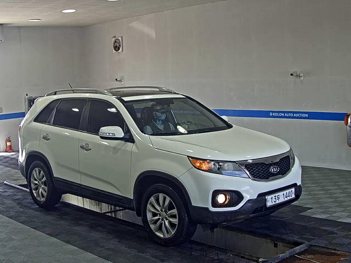 KIA SORENTO R DIESEL 2.0 2WD TLX LUXURY MODEL 2010 - zdjęcie 3