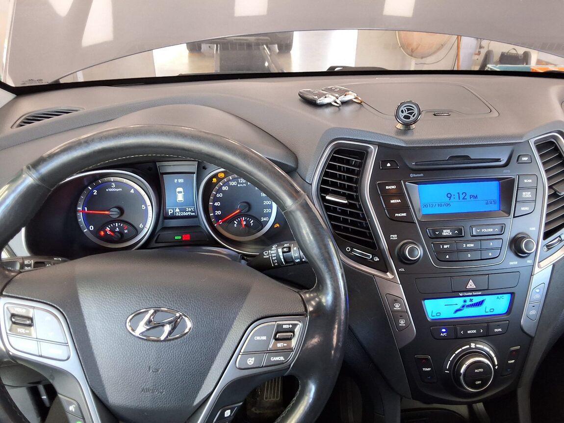 HYUNDAI SANTA FE (DM) DIESEL R2.0 2WD PREMIUM 2014 - zdjęcie 18