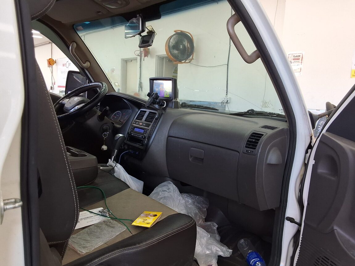 HYUNDAI PORTER II CRDi SUPER CAB EXTRA LONG WHEELBASE SMART 2019 - zdjęcie 12