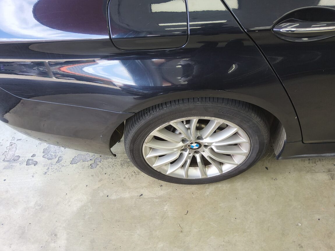 BMW 5 SERIES (6TH GEN) 520d xDRIVE M AERODYNAMIC PRO 2016 - zdjęcie 24