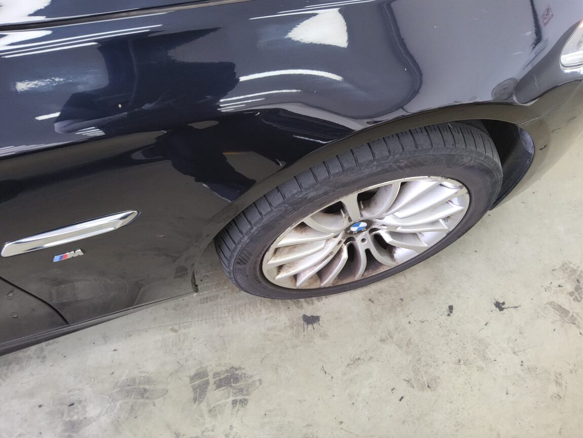 BMW 5 SERIES (6TH GEN) 520d xDRIVE M AERODYNAMIC PRO 2016 - zdjęcie 23