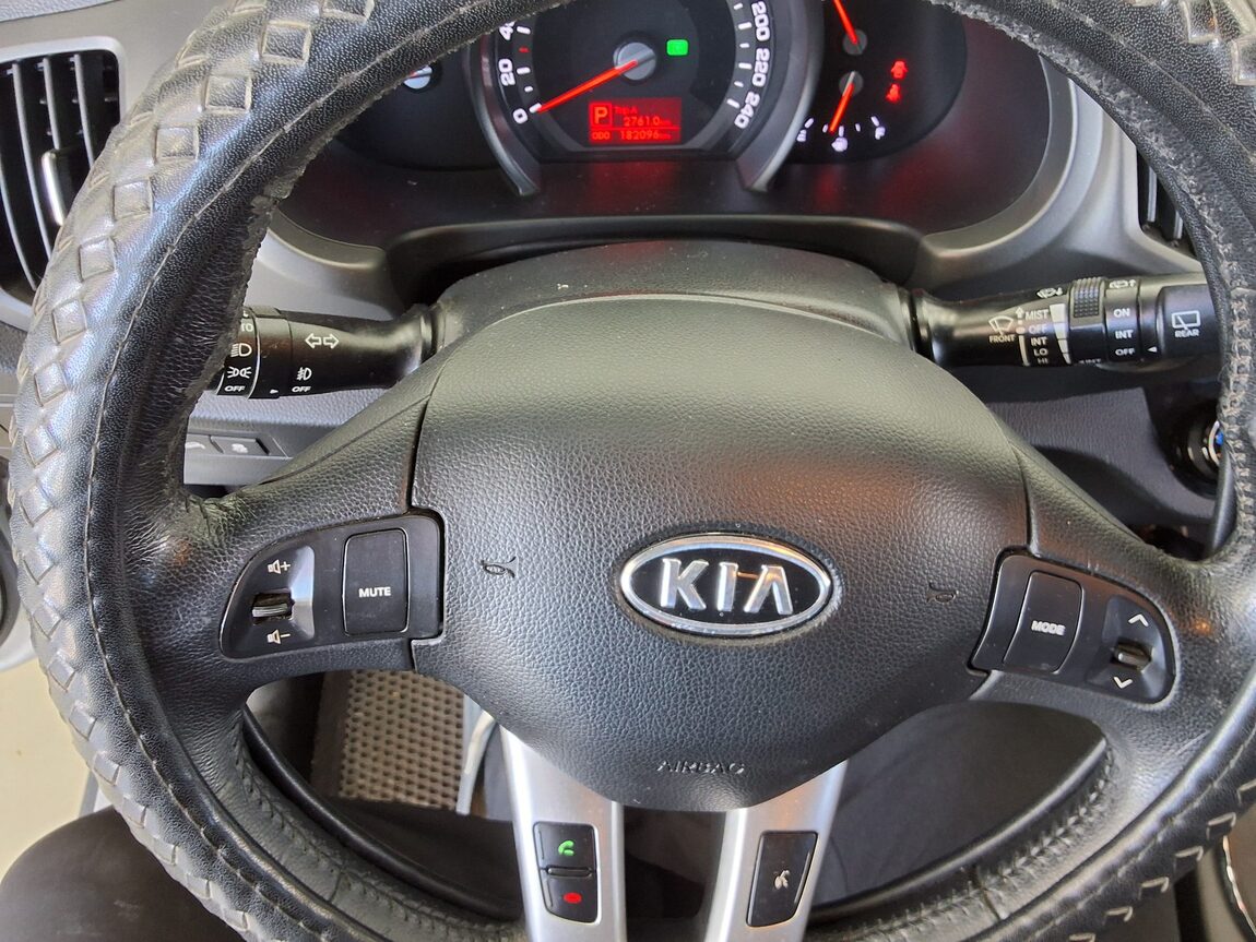 KIA SPORTAGE R DIESEL R2.0 2WD TLX LUXURY MODEL 2011 - zdjęcie 17