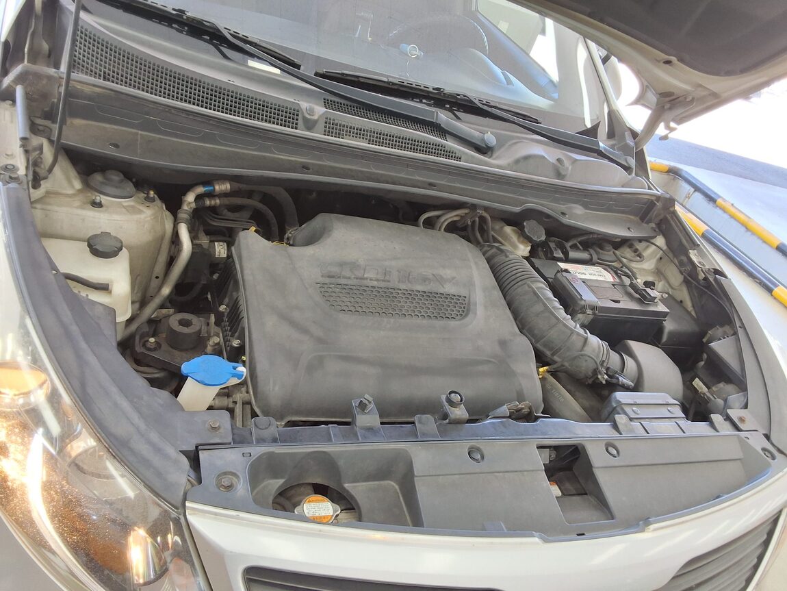 KIA SPORTAGE R DIESEL R2.0 2WD TLX LUXURY MODEL 2011 - zdjęcie 19