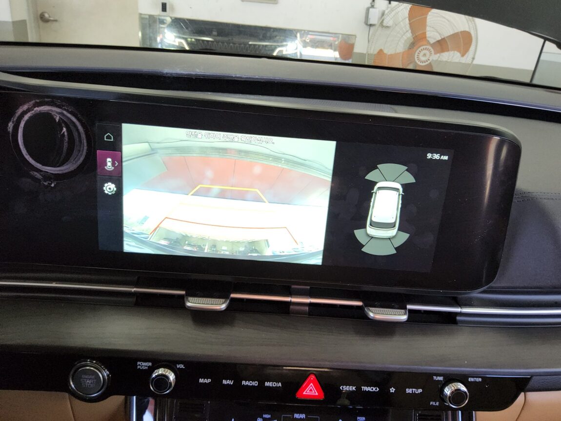 KIA NEW CARNIVAL (KA4) 9-SEATER DIESEL SIGNATURE 2021 - zdjęcie 10