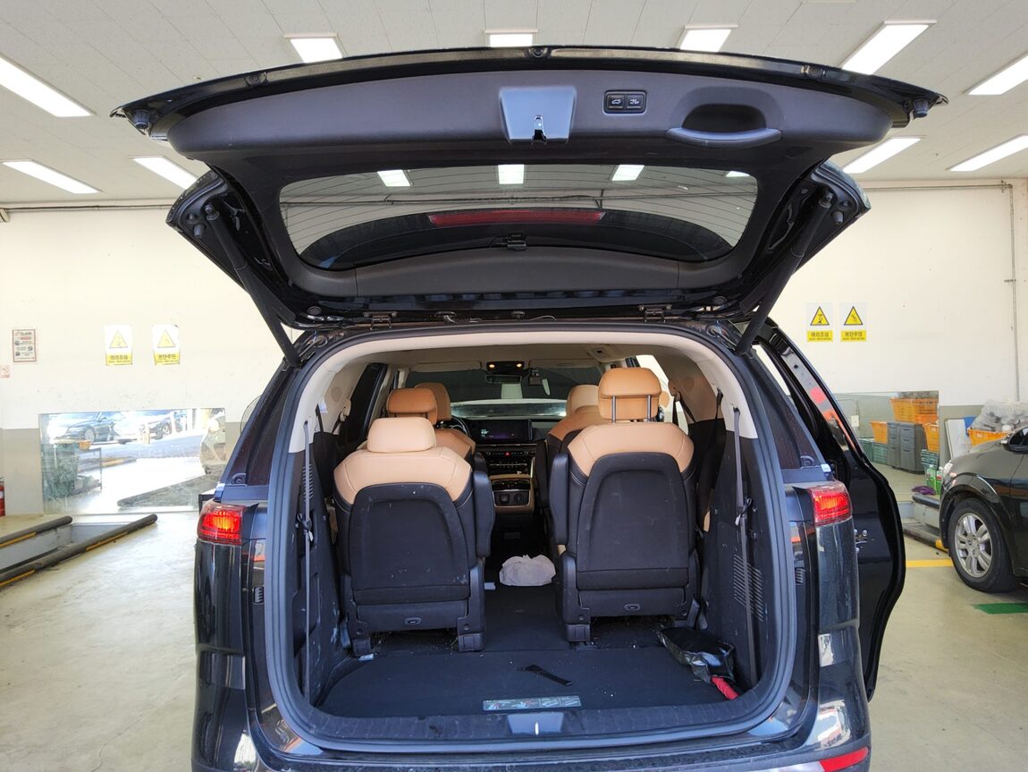 KIA NEW CARNIVAL (KA4) 9-SEATER DIESEL SIGNATURE 2021 - zdjęcie 7