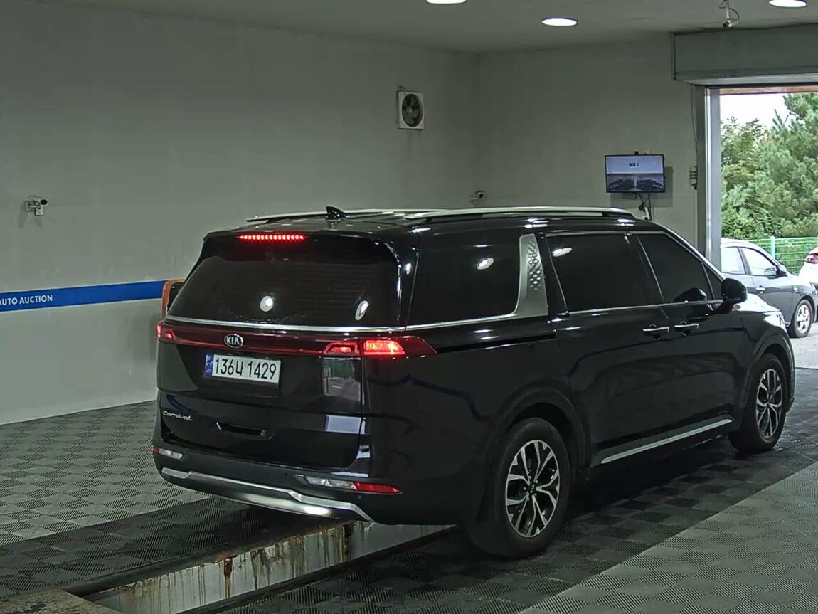 KIA NEW CARNIVAL (KA4) 9-SEATER DIESEL SIGNATURE 2021 - zdjęcie 27